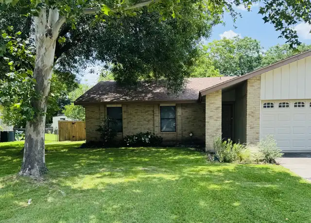 Property at 212 Azalea Trl, Boerne, TX, 78006, 3 beds, 2 baths, [object Object]