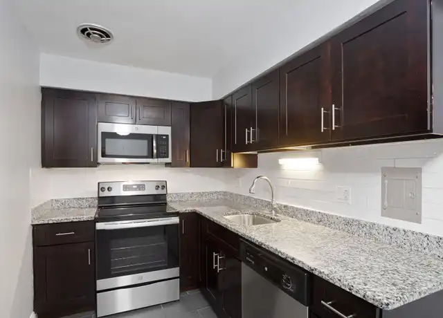Property at 6029 N Winthrop Ave Unit 404, Chicago, IL, 60660, 1 bed, 1 bath, [object Object]