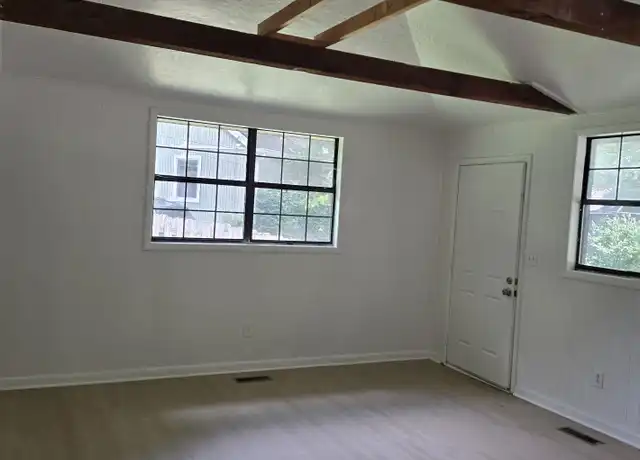 Property at 124 Vickey Ct, Nashville, TN, 37211, 2 beds, 1 bath, [object Object]