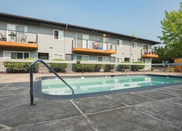 Property at J3 Apartments - 13555 SW Jenkins Rd, Beaverton, OR, 97005, 1 bed, 1 bath, [object Object]