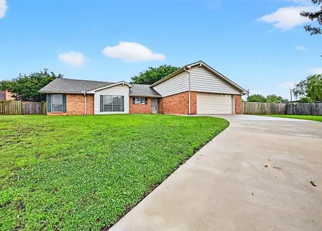 Property at 2110 Oak Creek Cir, Sherman, TX, 75092, 4 beds, 2 baths, [object Object]