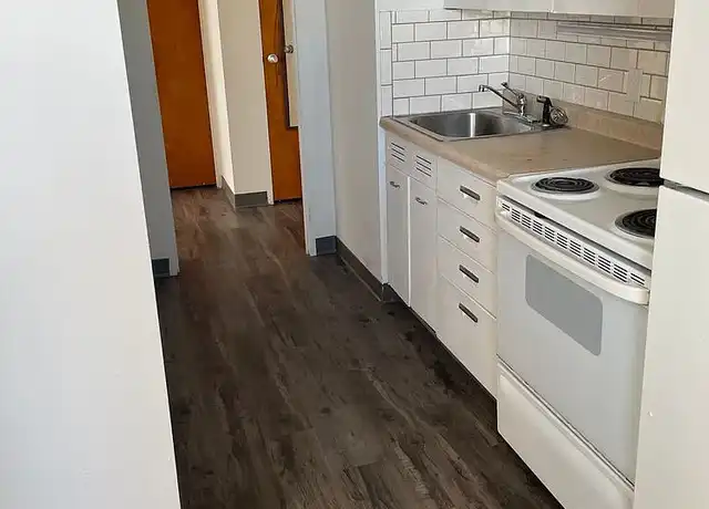 Property at The Avenue apartments - 2235 Saint Marys Ave, Omaha, NE, 68102, 0 beds, 1 bath, [object Object]