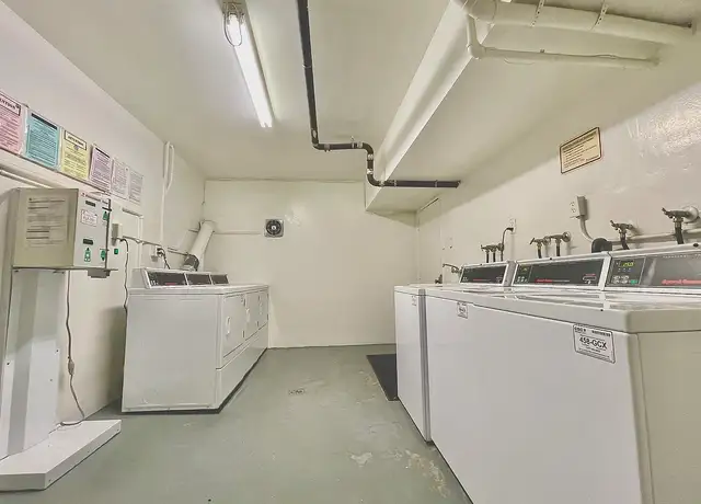 Photo of 300 S Rexford Dr, Beverly Hills, CA 90212