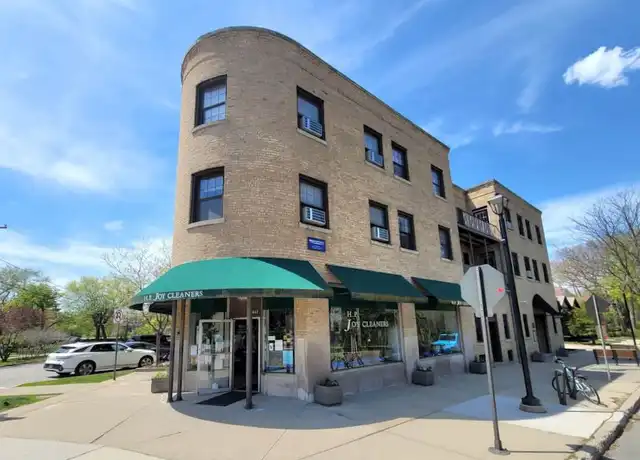 Property at 725 Judson Ave Unit 50, Highland Park, IL, 60035, 2 beds, 1 bath, [object Object]