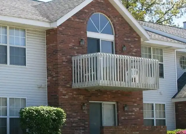 Property at North River Landing Apartments - 2301 W Lexington Ave, Elkhart, IN, 46514, 2 beds, 1.5-2 baths, [object Object]