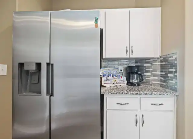 Property at 9599 Northcliffe Blvd, Spring Hill, FL, 34608, 4 beds, 2 baths, [object Object]