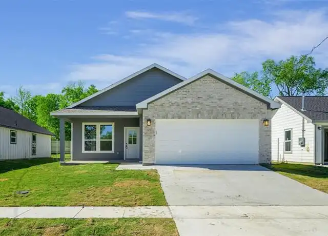 Property at 2309 Mill St, Greenville, TX, 75401, 3 beds, 2 baths, [object Object]
