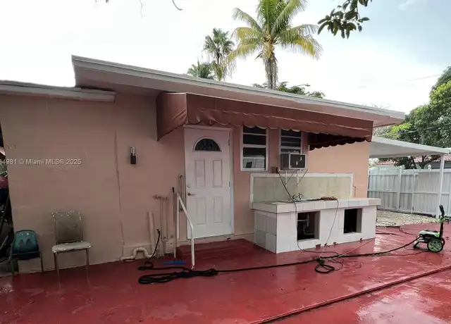 Property at 6690 NW 2nd St Unit 1, Miami, FL, 33126, 2 beds, 1 bath, [object Object]