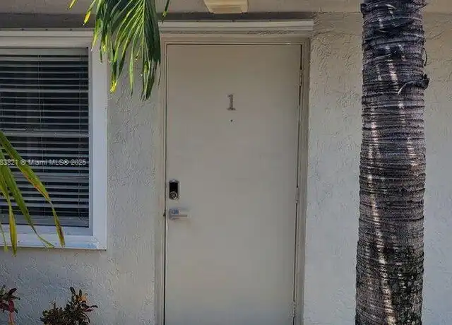 Property at 740 SW 2nd St Unit 1-4, Fort Lauderdale, FL, 33312, 1 bed, 1 bath, [object Object]