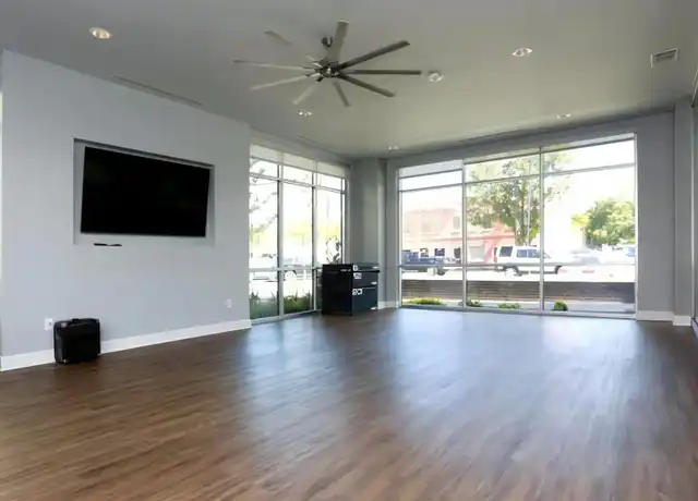 Property at 2900 Race St Unit 2026, Fort Worth, TX, 76111, 2 beds, 2 baths, [object Object]