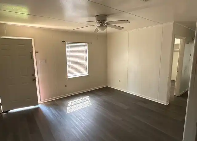 Property at 1105 Shirley Ln, Bossier City, LA, 71111, 3 beds, 1 bath, [object Object]