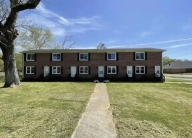 Property at 2 Georgia Ave, Cave Spring, GA, 30124, 2 beds, 2 baths, [object Object]
