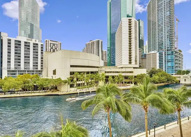 Property at 31 SE 5th St #502, Miami, FL, 33131, 1 bed, 1 bath, [object Object]