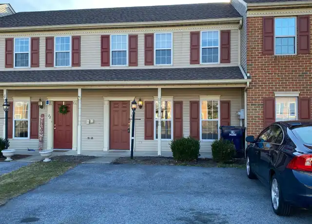 Property at 18 S Whisper Ln, New Holland, PA, 17557, 3 beds, 1.5 baths, [object Object]