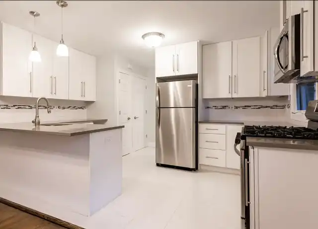 Property at Constantine Village - 26 Constantine Pl, Summit, NJ, 07901, 2 beds, 1 bath, [object Object]