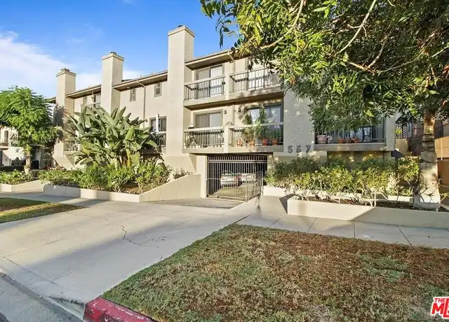 Property at 557 E Verdugo Ave Unit C, Burbank, CA, 91501, 2 beds, 2.5 baths, [object Object]