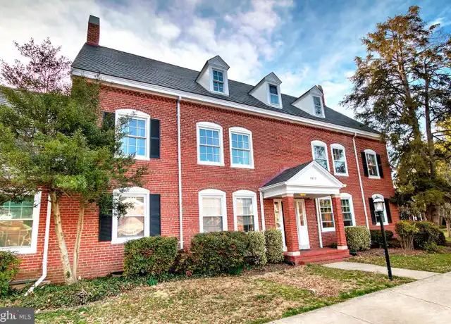 Property at 4277 35th St S Unit A2, Arlington, VA, 22206, 1 bed, 2 baths, [object Object]