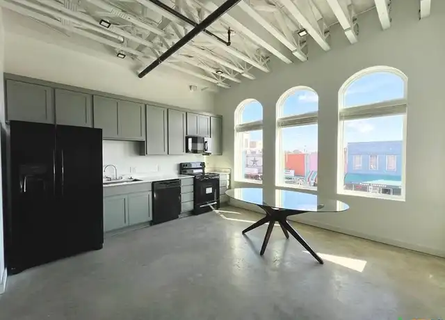 Property at 301 N LBJ Dr Unit 202, San Marcos, TX, 78666, 2 beds, 2 baths, [object Object]