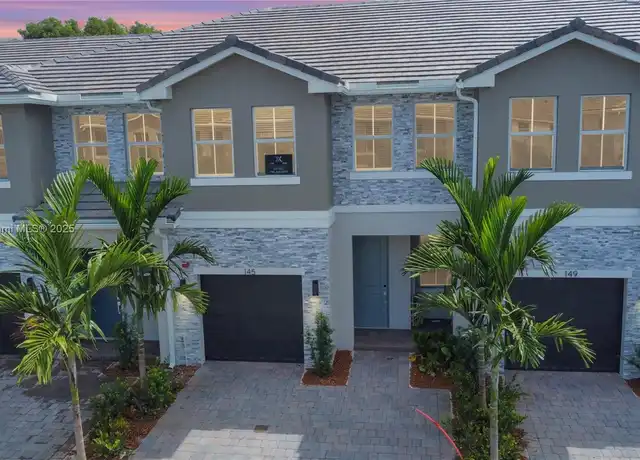 Property at 145 SW 170th Ave #145, Pembroke Pines, FL, 33027, 4 beds, 2.5 baths, [object Object]