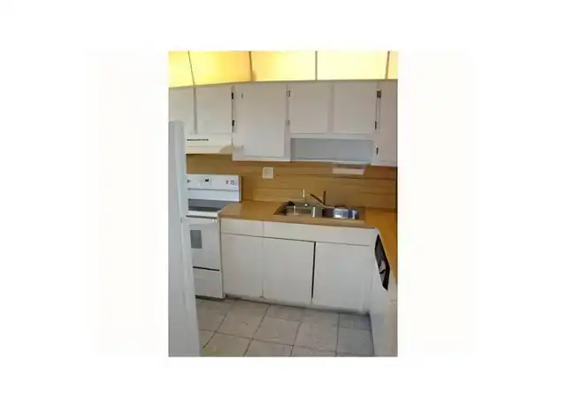 Property at 8471 Forest Hills Dr, Coral Springs, FL, 33065, 2 beds, 2 baths, [object Object]