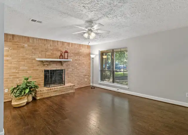 Property at 11823 S Red Cedar Cir, Spring, TX, 77380, 3 beds, 2.5 baths, [object Object]
