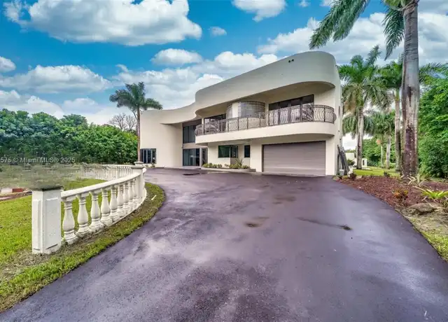 Property at 14401 Sunset Ln, Southwest Ranches, FL, 33330, 6 beds, 6.5 baths, [object Object]