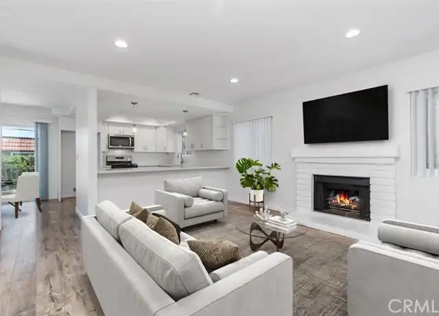 Property at 33971 Malaga Dr Unit B, Dana Point, CA, 92629, 3 beds, 2.5 baths, [object Object]