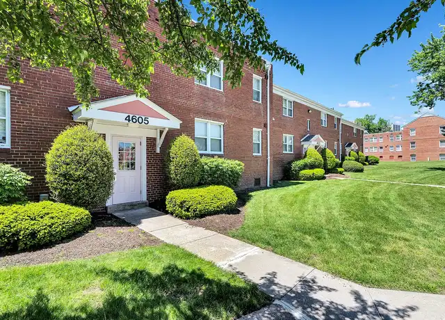 Property at Queens Manor - 4704 27th St, Mt Rainier, MD, 20712, 2 beds, 1 bath, [object Object]