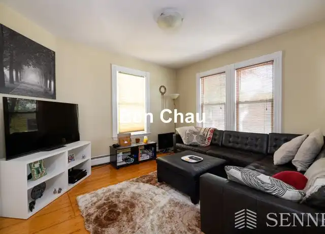 Property at 48 Eustis St, Cambridge, MA, 02140, 2 beds, 1 bath, [object Object]