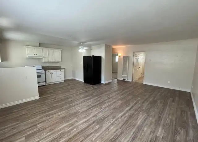 Property at 1464 Morena Blvd Unit C, San Diego, CA, 92110, 2 beds, 1 bath, [object Object]