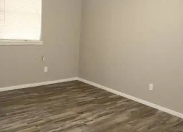 Property at 2201 E Berry St Unit 0211, Fort Worth, TX, 76119, 2 beds, 1 bath, [object Object]