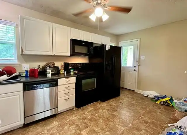 Property at 2005 Shawnee St, Denton, TX, 76209, 3 beds, 1 bath, [object Object]