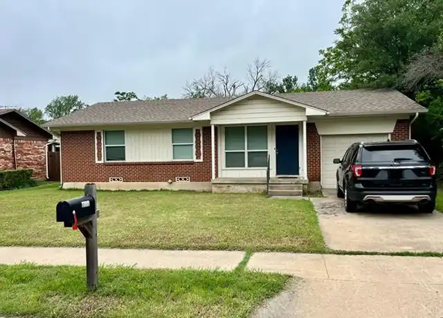 Property at 2005 Shawnee St, Denton, TX, 76209, 3 beds, 1 bath, [object Object]