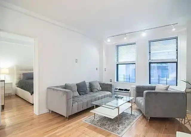 Property at 150 W 58th St Unit 5A, New York, NY, 10019, 1 bed, 1 bath, [object Object]