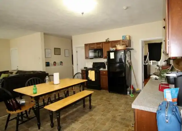 Property at 79 Ring St, Providence, RI, 02909, 3 beds, 1 bath, [object Object]