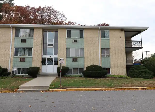 Property at 24 Nelson Dr Unit 2A, Randolph, MA, 02368, 2 beds, 1 bath, [object Object]