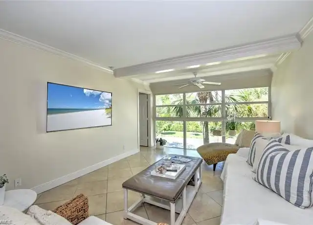 Property at 424 Broad Ave S Unit H424, Naples, FL, 34102, 2 beds, 2 baths, [object Object]