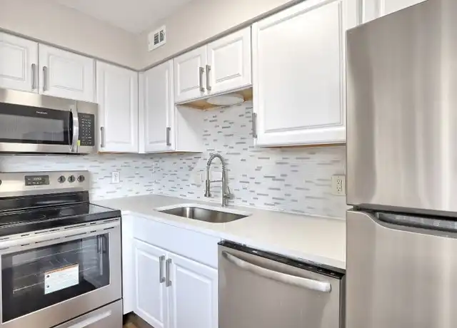 Property at 1840 Burton Dr, Austin, TX, 78741, 0 beds, 1 bath, [object Object]