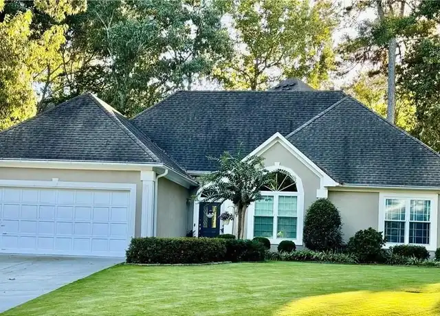 Property at 10825 Pinewalk Forest Cir, Alpharetta, GA, 30022, 3 beds, 2 baths, [object Object]