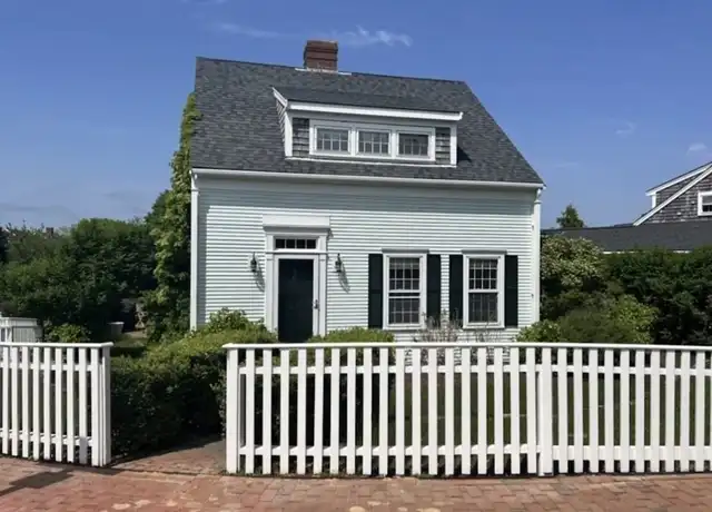Property at 23 Kittiwake Ln, Nantucket, MA, 02554, 3 beds, 2.5 baths, [object Object]