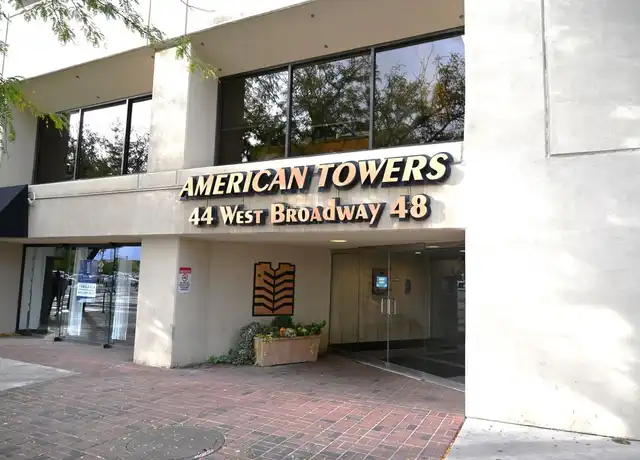 Property at 48 W 300 S Unit 2004N, Salt Lake City, UT, 84111, 1 bed, 1.5 baths, [object Object]