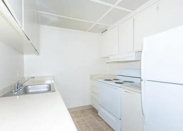 Photo of 777 Loughborough Dr, Merced, CA 95348