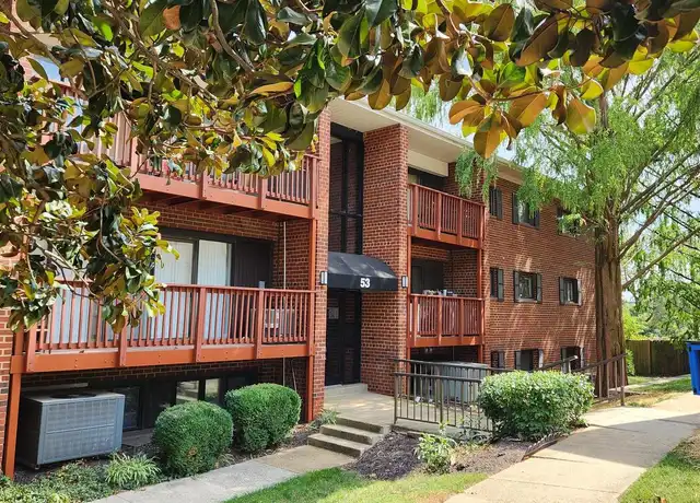 Property at 53 Skyhill Rd #301, Alexandria, VA, 22314, 2 beds, 2 baths, [object Object]