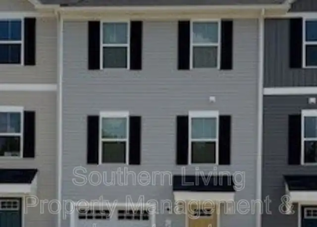 Property at 7226 Capstan Ter, Charlotte, NC, 28269, 3 beds, 2.5 baths, [object Object]