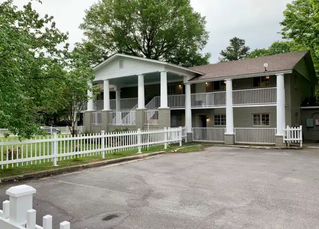 Property at 2200 S Louisiana St Unit 102, Little Rock, AR, 72206, 1 bed, 1 bath, [object Object]