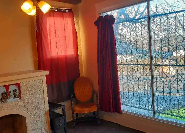 Property at 1816 E Houston St Unit 1, San Antonio, TX, 78202, 1 bed, 1 bath, [object Object]