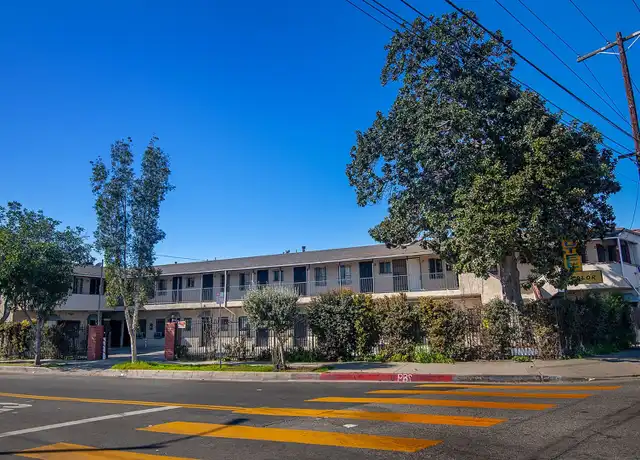 Property at 960 E Jefferson Blvd Unit 25, Los Angeles, CA, 90011, 0 beds, 1 bath, [object Object]