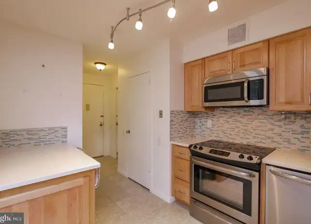 Property at 1420 Locust St Unit 8B, Philadelphia, PA, 19102, 1 bed, 1 bath, [object Object]