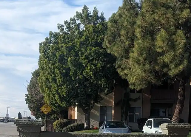 Property at 730 James Rd Unit 6, Bakersfield, CA, 93308, 2 beds, 1 bath, [object Object]