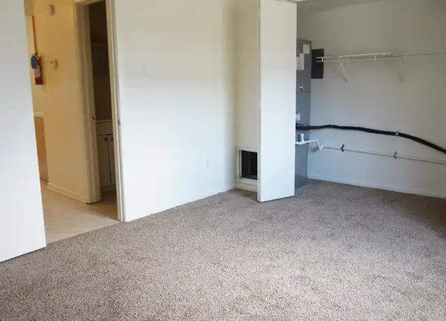 Property at 1514 Sylvan Ln Unit 106, Columbia, MO, 65202, 1 bed, 1 bath, [object Object]